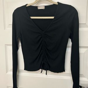 Black long sleeve cropped string top